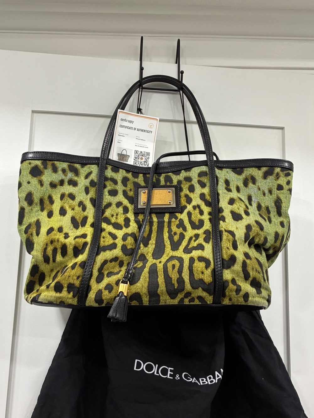 AUTHENTIC DOLCE & GABBANA LEOPARD PRINT TOTE BAG | LARGE SHOPPER | ENTRUPY COA - Picture 2 of 11